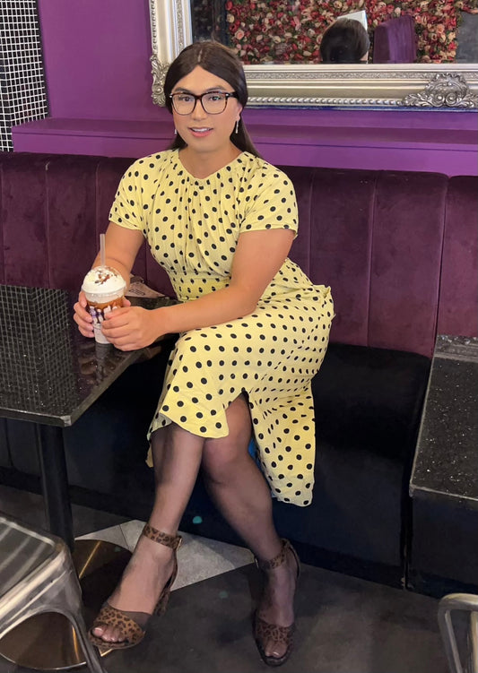 Yellow polka dots dress